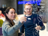 Teamleden Alientrick Werken Aan Brandingcampagne Ideeën